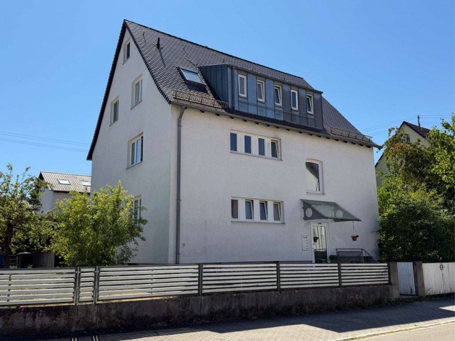 Hausseitenansicht Mehrfamilienhaus Beimerstetten