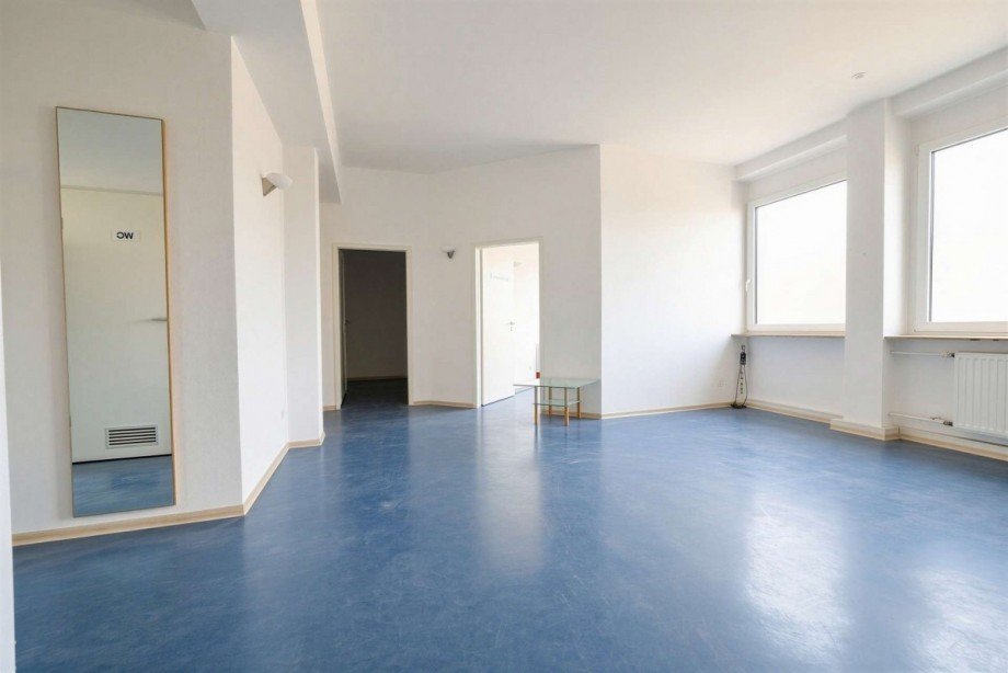 Empfang Richtung B�ros oder Behandlungszimmer Praxis Ulm