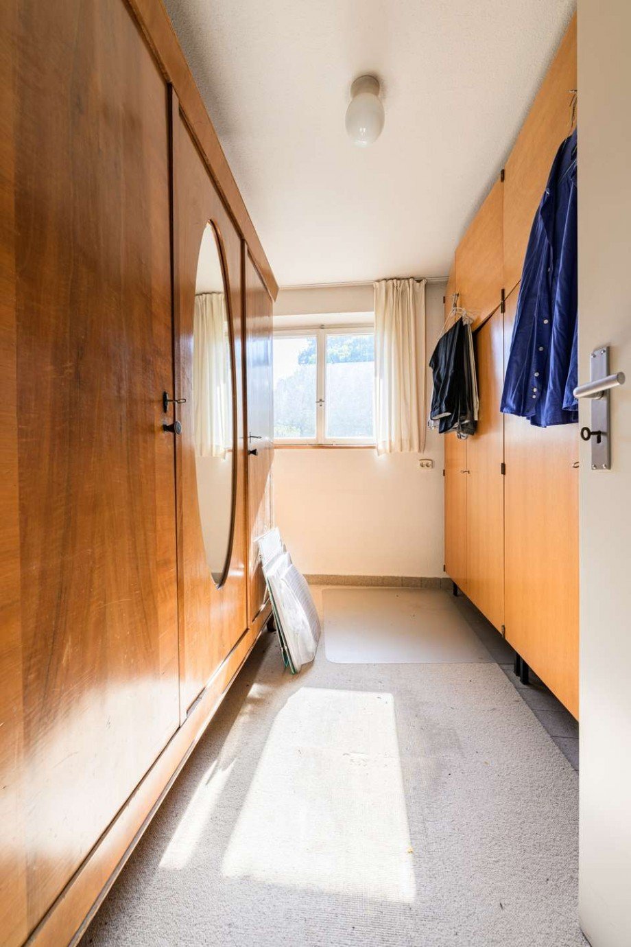 Kleines Schlafzimmer oder Ankleide im Obergeschoss Einfamilienhaus Ulm