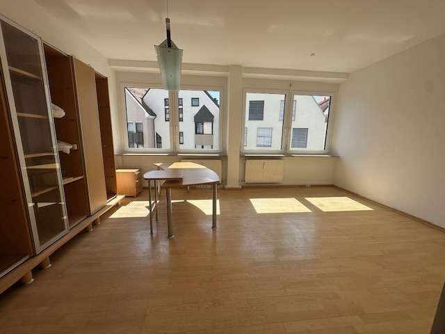 Inventar von Behandlungzimmer oder B�ro Praxis Ulm