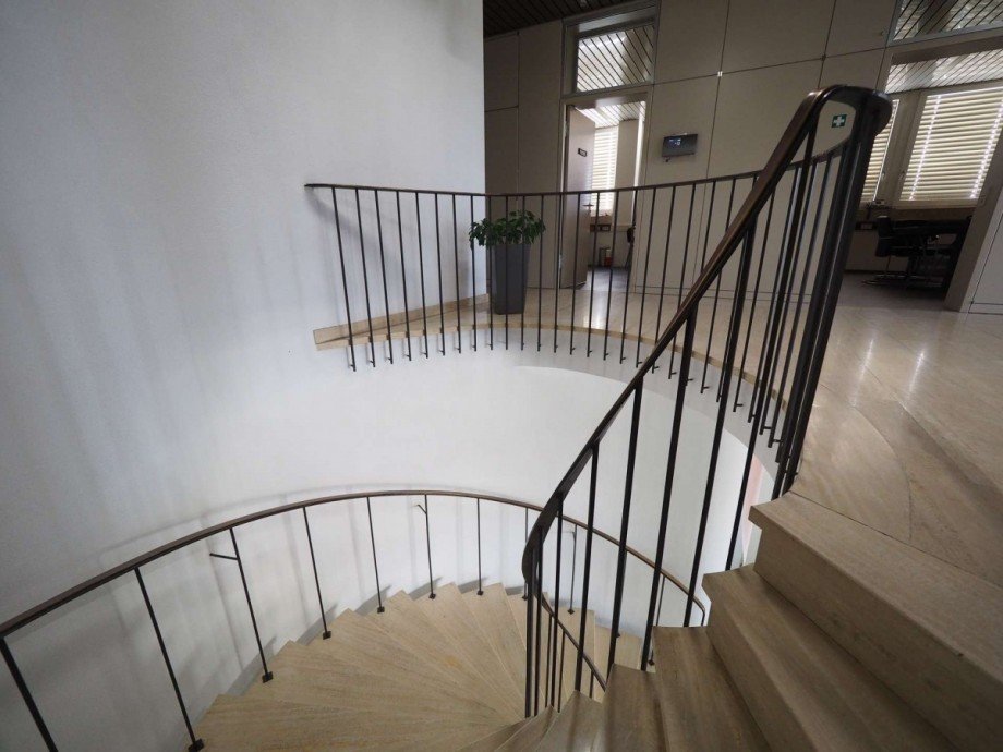 Treppenaufgang B�rohaus Erbach