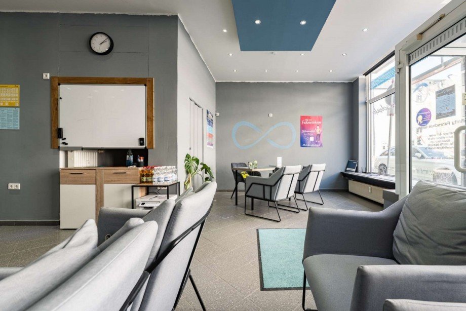 EG Gewerbeansicht Mehrfamilienhaus Neu-Ulm