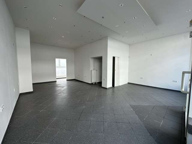 EG Laden Richtung Stra�e Mehrfamilienhaus Neu-Ulm