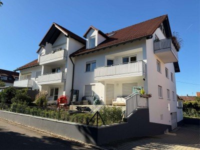 Hauptbild Sonnige und gro�z�gige 3,5 Zi.-Wohnung in ruhiger Ortsrandlage von Reutti