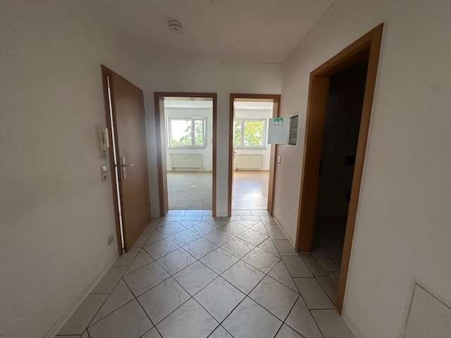 Flur Richtung Schlafen und B�ro-Kind Etagenwohnung Ulm