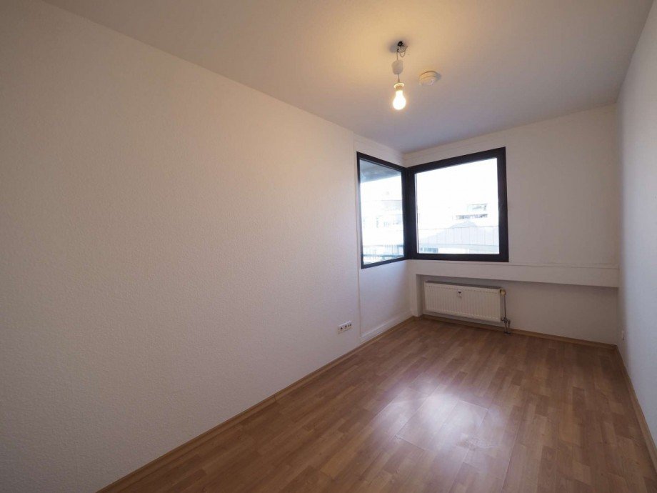 B�ro oder Kinderzimmer Etagenwohnung Neu-Ulm