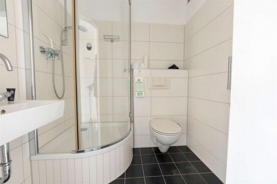 Badezimmer mit WC Praxis Ulm