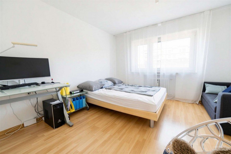 Schlafen und Arbeiten Etagenwohnung Neu-Ulm