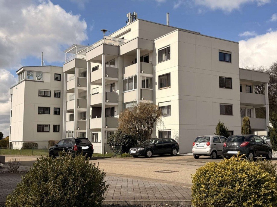 Au�enansicht Geb�ude Etagenwohnung Oberelchingen