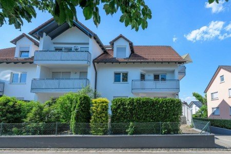 Hauptbild Sonnige und gro�z�gige 3,5 Zi.-Wohnung in ruhiger Ortsrandlage von Reutti