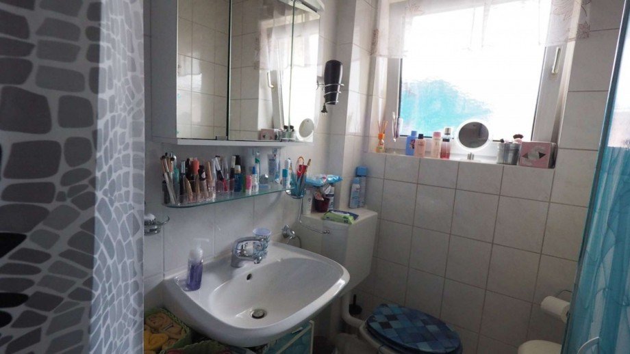 Beispiel Badezimmer Mehrfamilienhaus Neu-Ulm