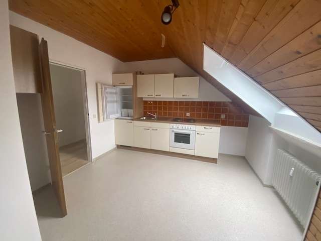 Wohnk�che Dachgeschosswohnung Jedelhausen