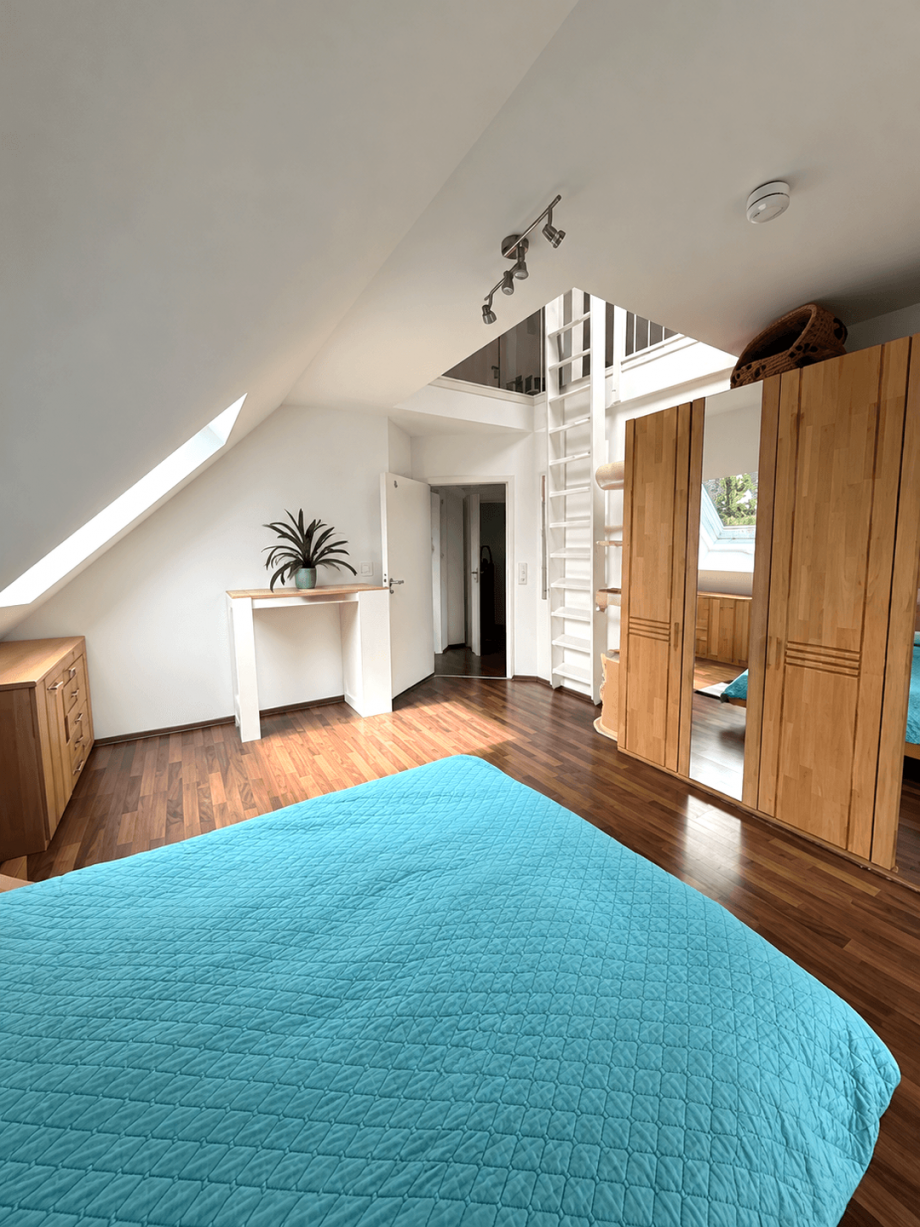 Schlafzimmer Maisonettewohnung Neu-Ulm
