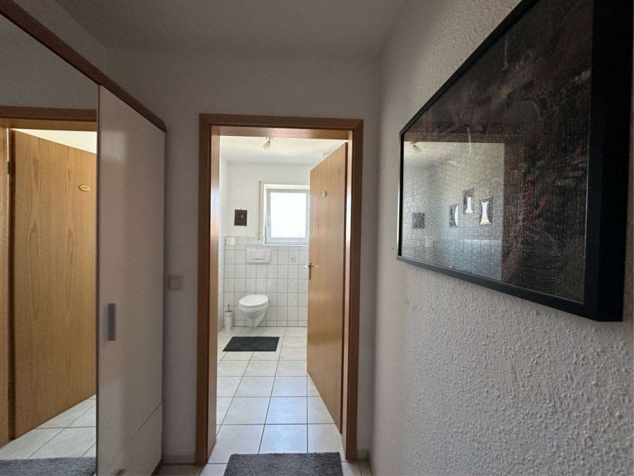 Garderobe und G�ste-WC Etagenwohnung Neu-Ulm