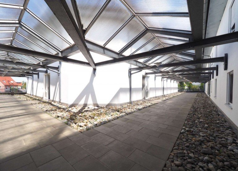 Laubengang Wei�enhorn Etagenwohnung *ARCHIV* Tolle 3-Zimmer Wohnung mit Balkon und TG- Stellplatz