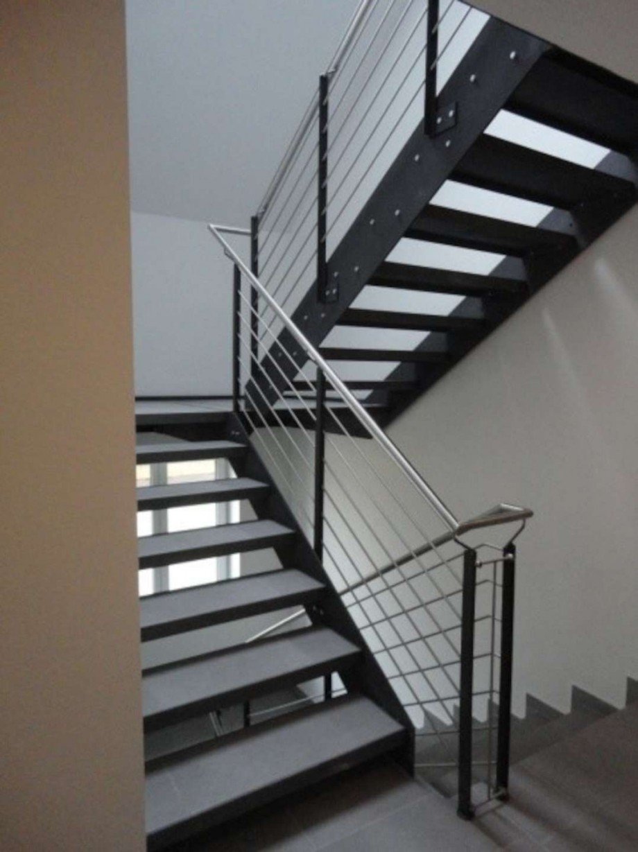 Treppenaufgang Etagenwohnung Illertissen