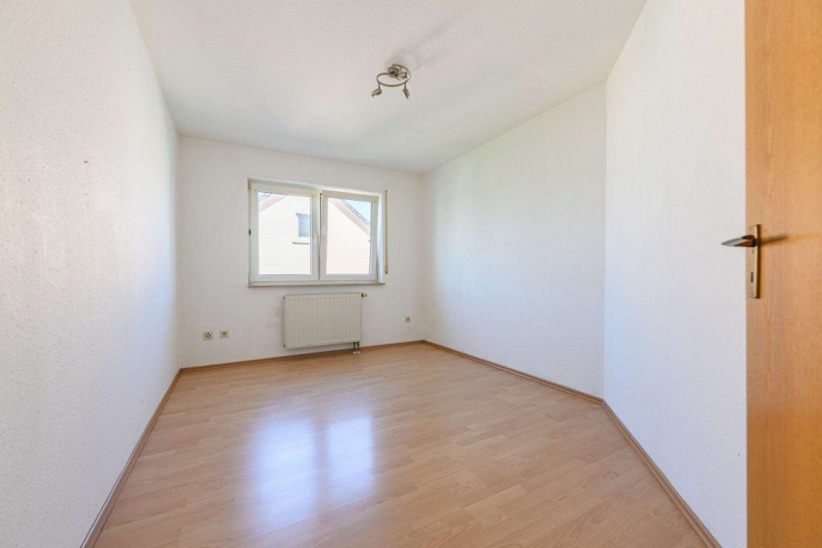 Kind oder Arbeiten Etagenwohnung Neu-Ulm
