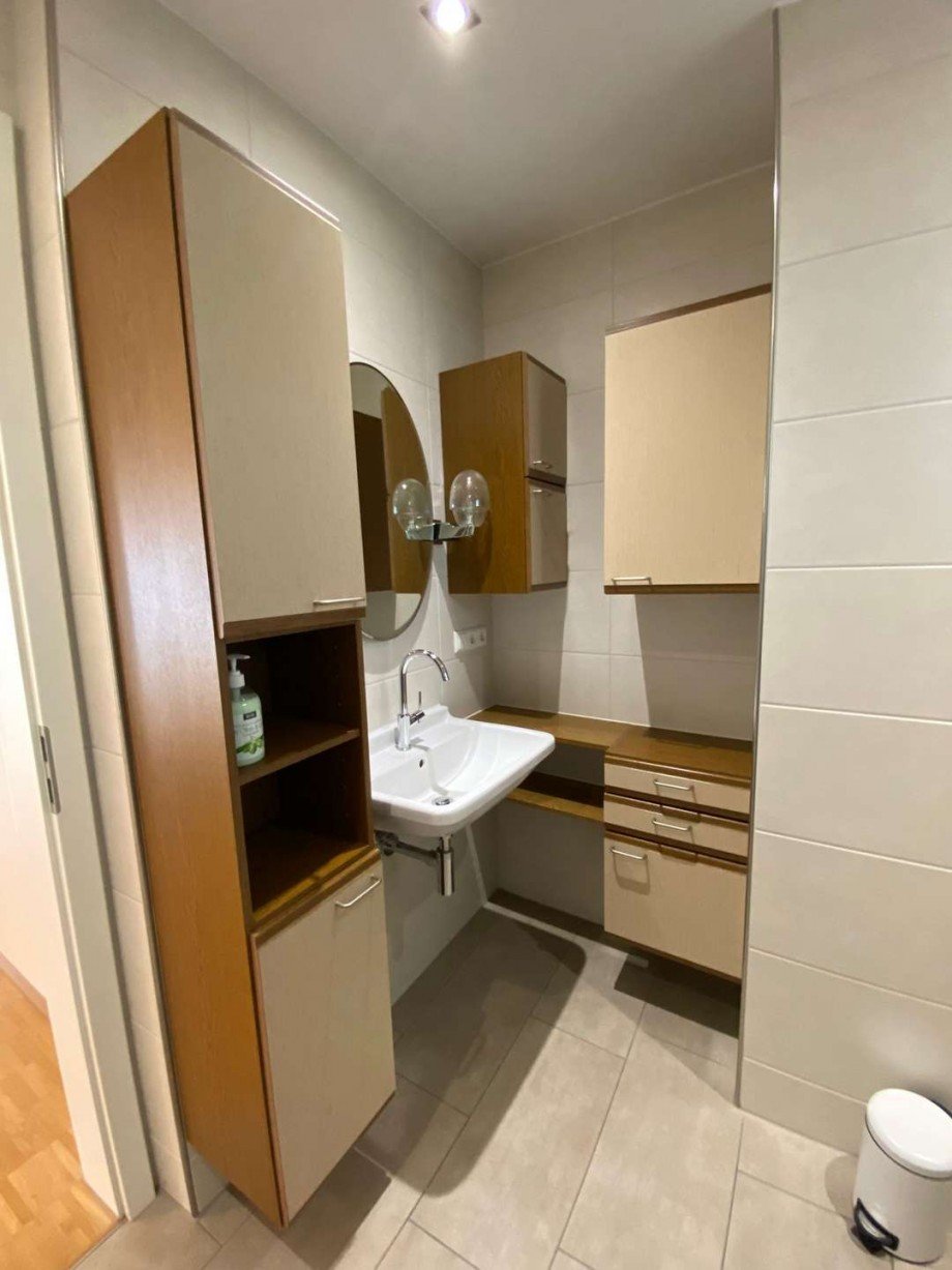 Badm�bel Etagenwohnung Neu-Ulm